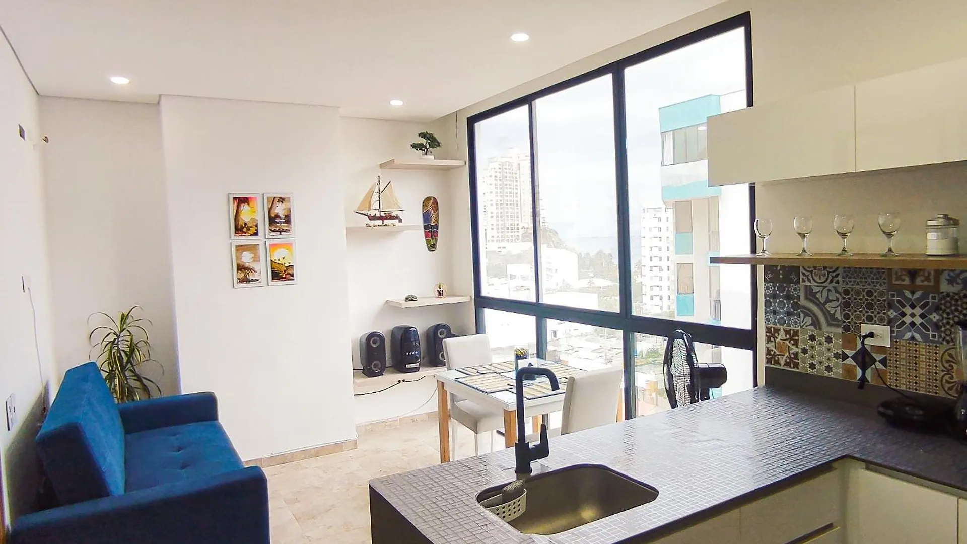 Apartamento Vista Al Mar, Piscina, Jacuzzi Lovely Santa Marta  Apartment